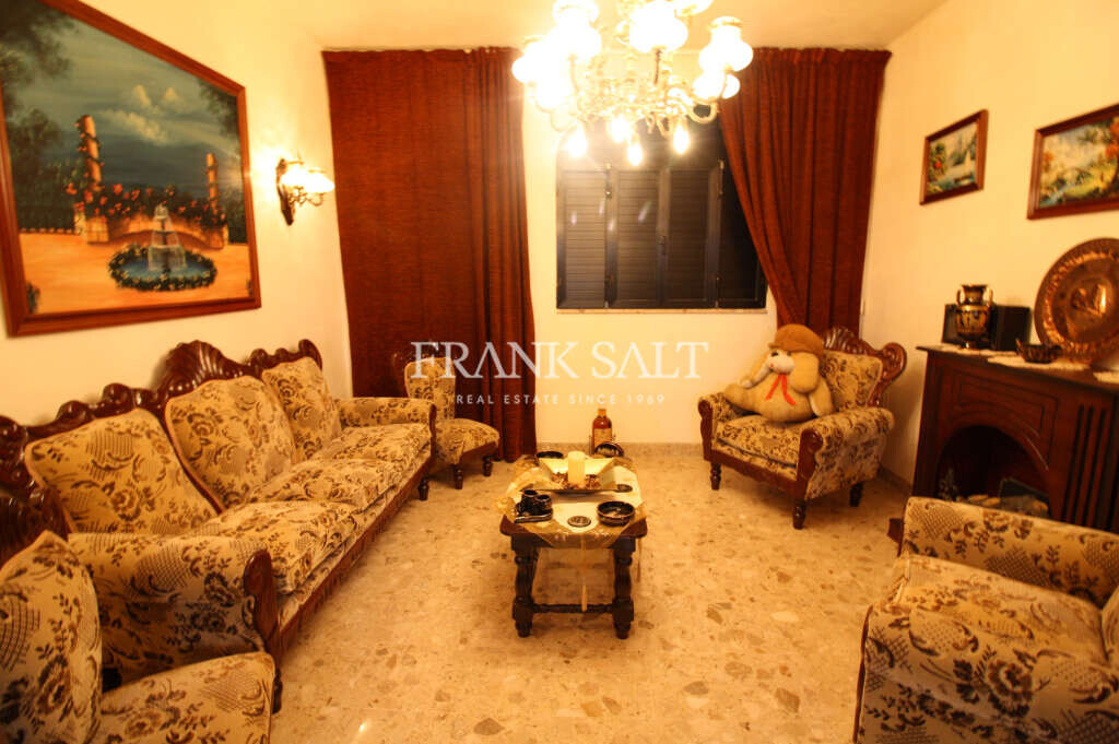 Santa Venera, 3 Bedrooms Bedrooms, ,2 BathroomsBathrooms,For Sale,FRSA-816385