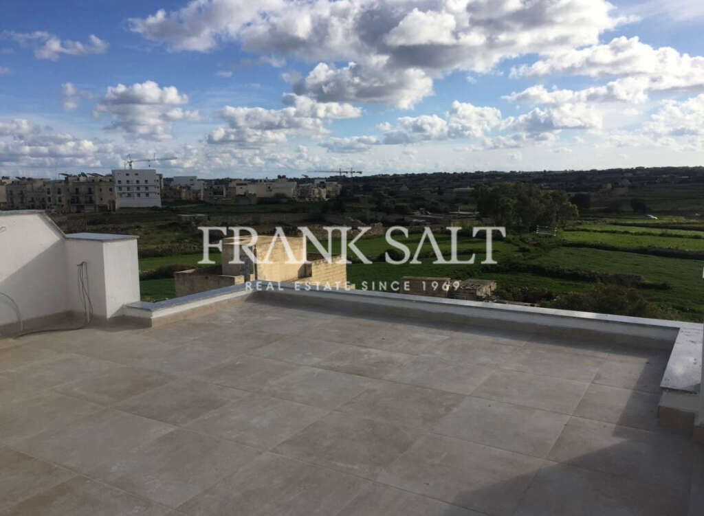 Siggiewi, 3 Bedrooms Bedrooms, ,1 BathroomBathrooms,For Sale,FRSA-419941