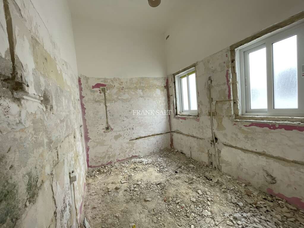 Cospicua, 4 Bedrooms Bedrooms, ,2 BathroomsBathrooms,For Sale,FRSA-415690