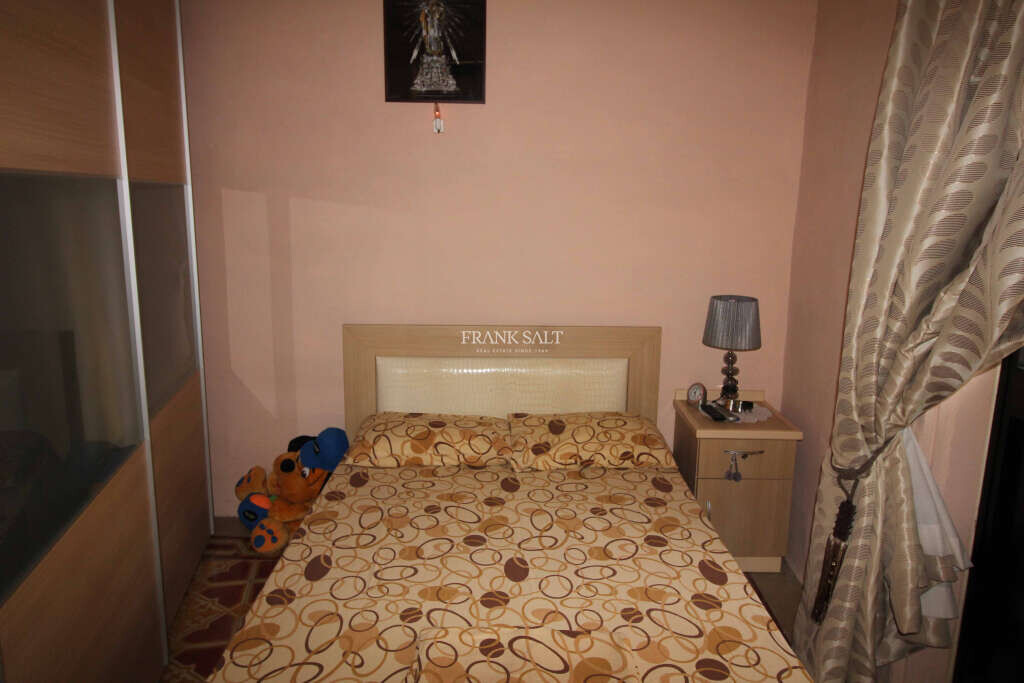 Cospicua, 3 Bedrooms Bedrooms, ,2 BathroomsBathrooms,For Sale,FRSA-419643