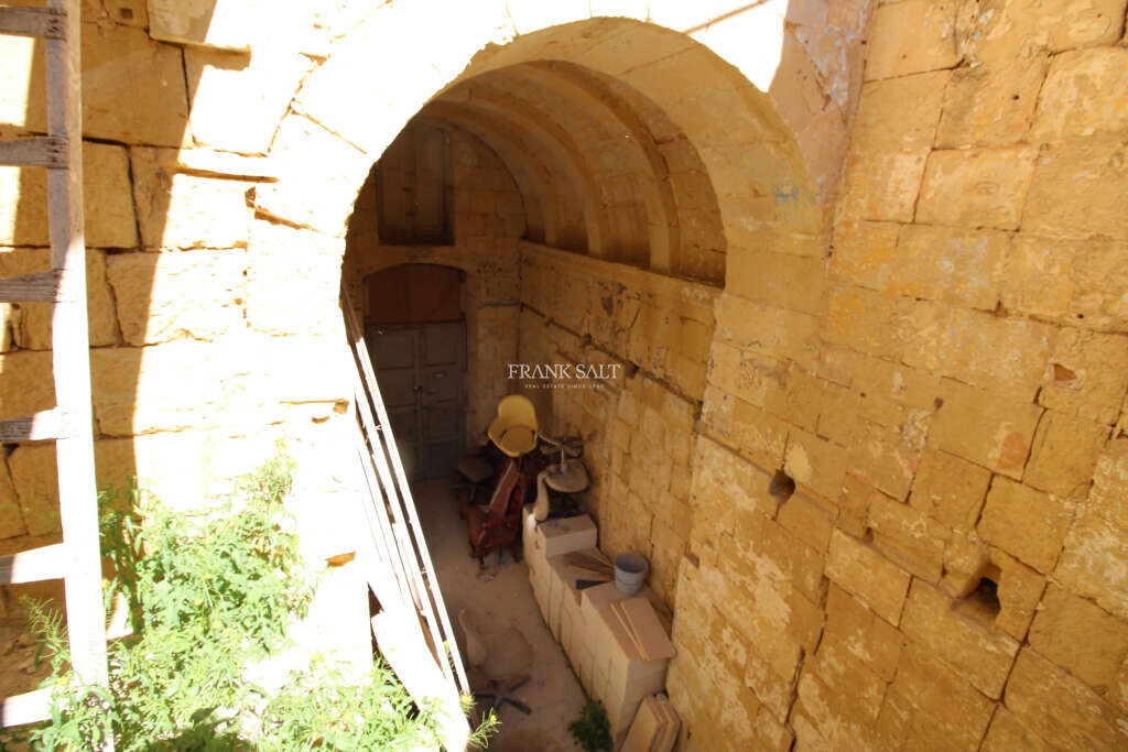 Senglea, 5 Bedrooms Bedrooms, ,2 BathroomsBathrooms,For Sale,FRSA-419531