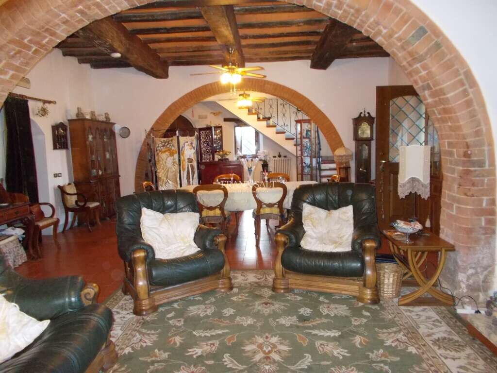Umbria, Perugia, 7 Bedrooms Bedrooms, ,7 BathroomsBathrooms,For Sale,FRSA-914307