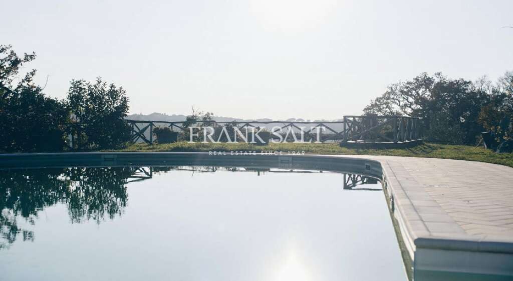 Tuscany, Borgo Case Bardi, 2 Bedrooms Bedrooms, ,1 BathroomBathrooms,For Sale,FRSA-914234