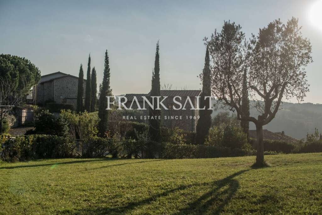 Tuscany, Borgo Case Bardi, 3 Bedrooms Bedrooms, ,2 BathroomsBathrooms,For Sale,FRSA-914232