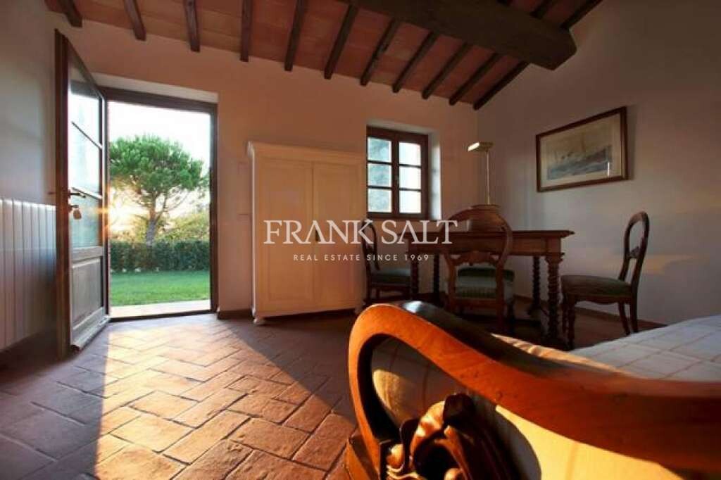 Tuscany, Borgo Case Bardi, 1 Bedroom Bedrooms, ,2 BathroomsBathrooms,For Sale,FRSA-914246