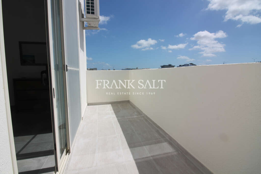 St Pauls Bay, 2 Bedrooms Bedrooms, ,1 BathroomBathrooms,For Sale,FRSA-815797