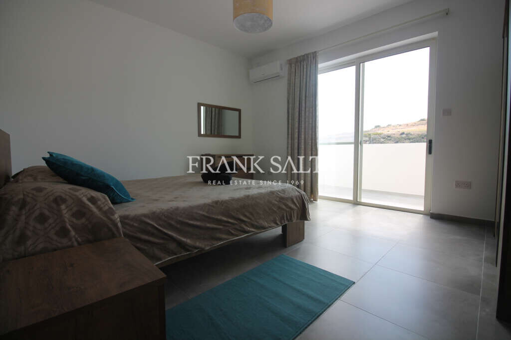 St Pauls Bay, 2 Bedrooms Bedrooms, ,1 BathroomBathrooms,For Sale,FRSA-815797