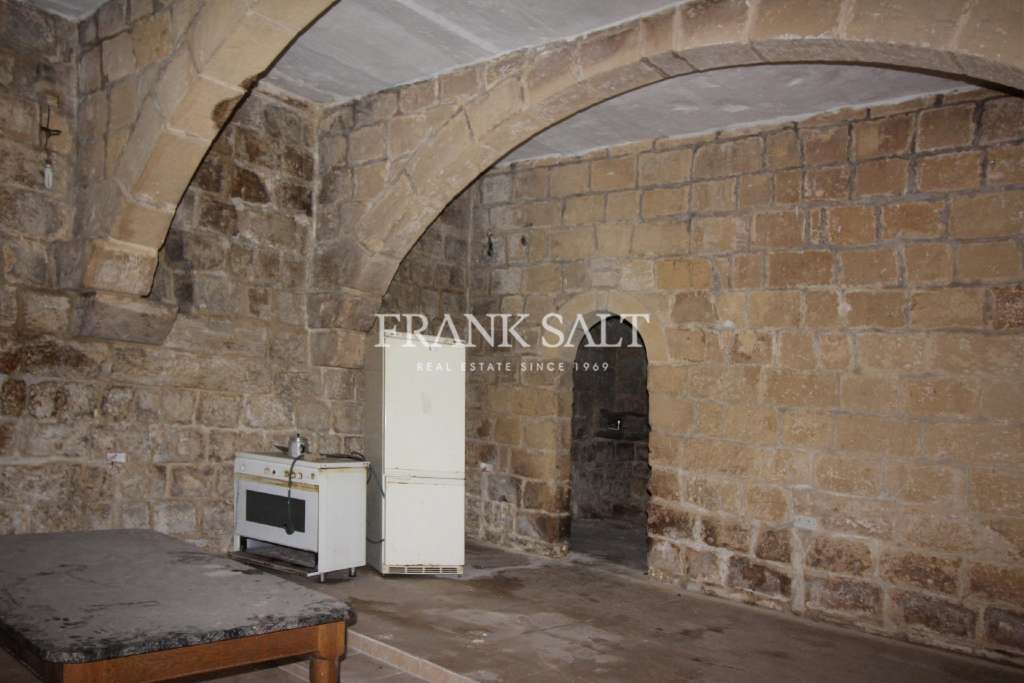 Qormi, ,For Sale,FRSA-317982