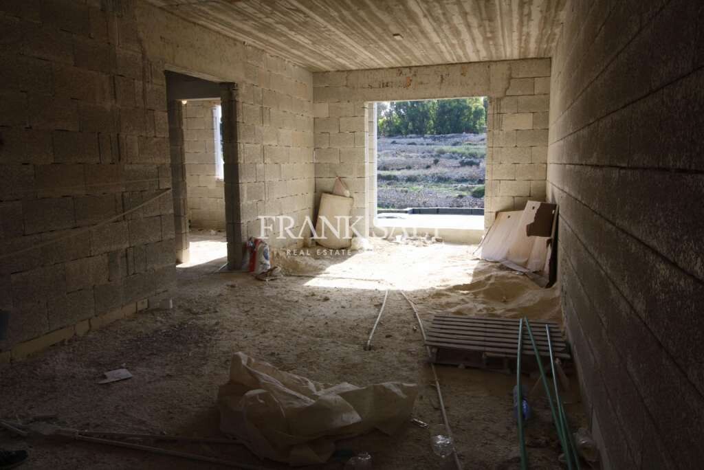 Marsascala, 3 Bedrooms Bedrooms, ,3 BathroomsBathrooms,For Sale,FRSA-214113