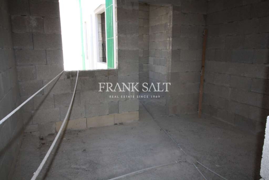 Marsascala, 3 Bedrooms Bedrooms, ,3 BathroomsBathrooms,For Sale,FRSA-214113