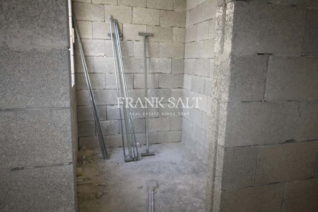 Marsascala, 3 Bedrooms Bedrooms, ,3 BathroomsBathrooms,For Sale,FRSA-214113