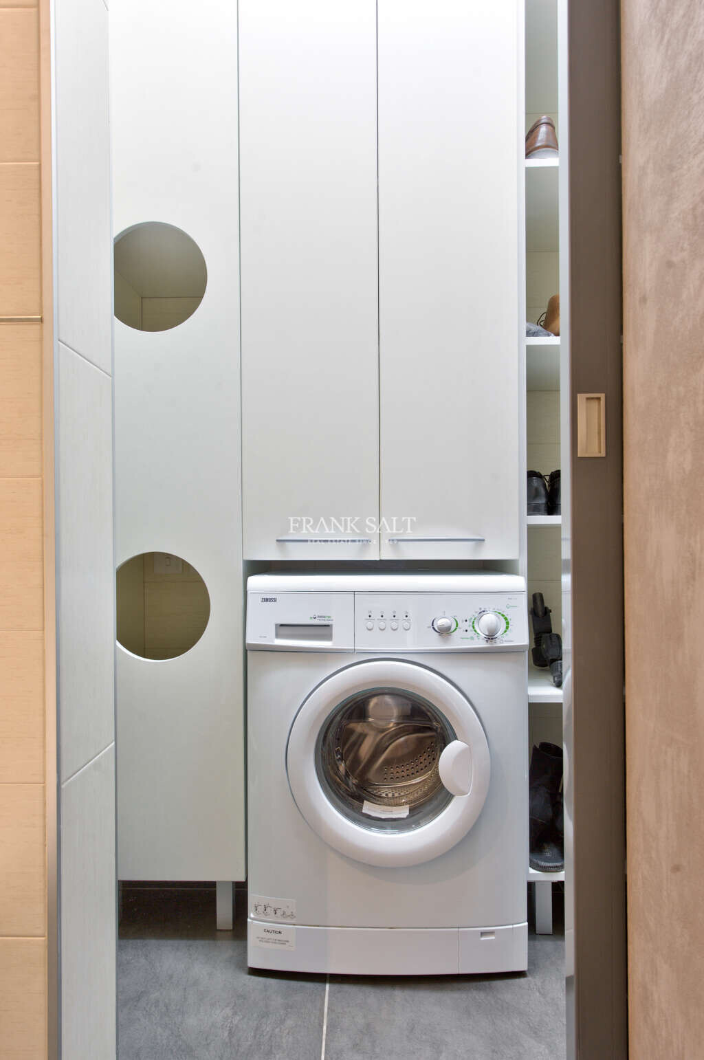 Fort Cambridge, 2 Bedrooms Bedrooms, ,1 BathroomBathrooms,For Sale,FRSA-035996