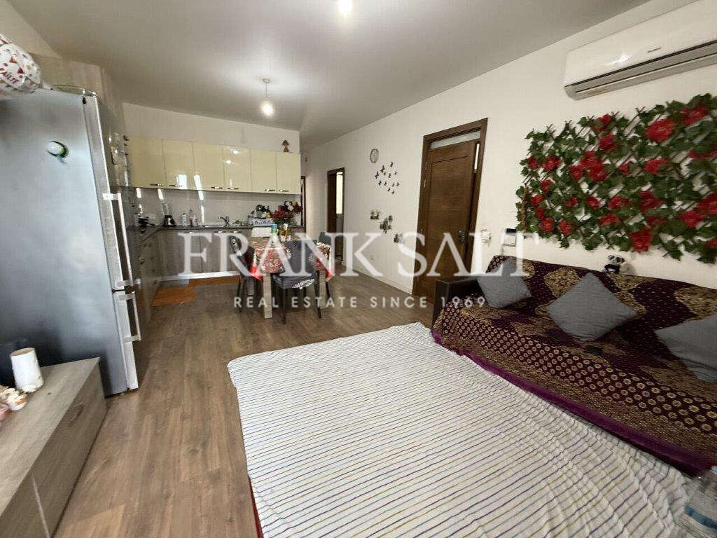 Attard, 1 Bedroom Bedrooms, ,1 BathroomBathrooms,For Sale,FRSA-617528
