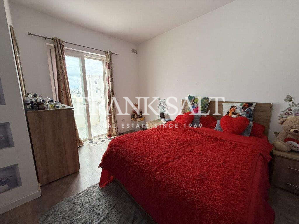Attard, 1 Bedroom Bedrooms, ,1 BathroomBathrooms,For Sale,FRSA-617528