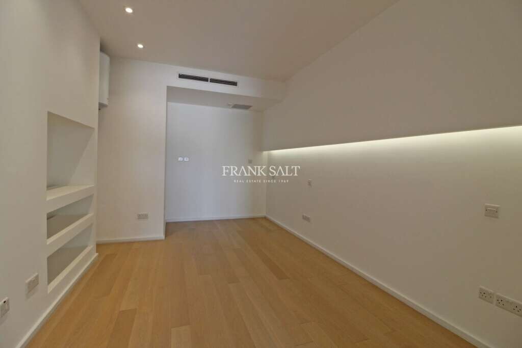 Sliema, 1 Bedroom Bedrooms, ,1 BathroomBathrooms,For Sale,FRSA-913715