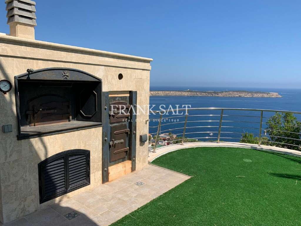 Mellieha, 7 Bedrooms Bedrooms, ,4 BathroomsBathrooms,For Sale,FRSA-701139