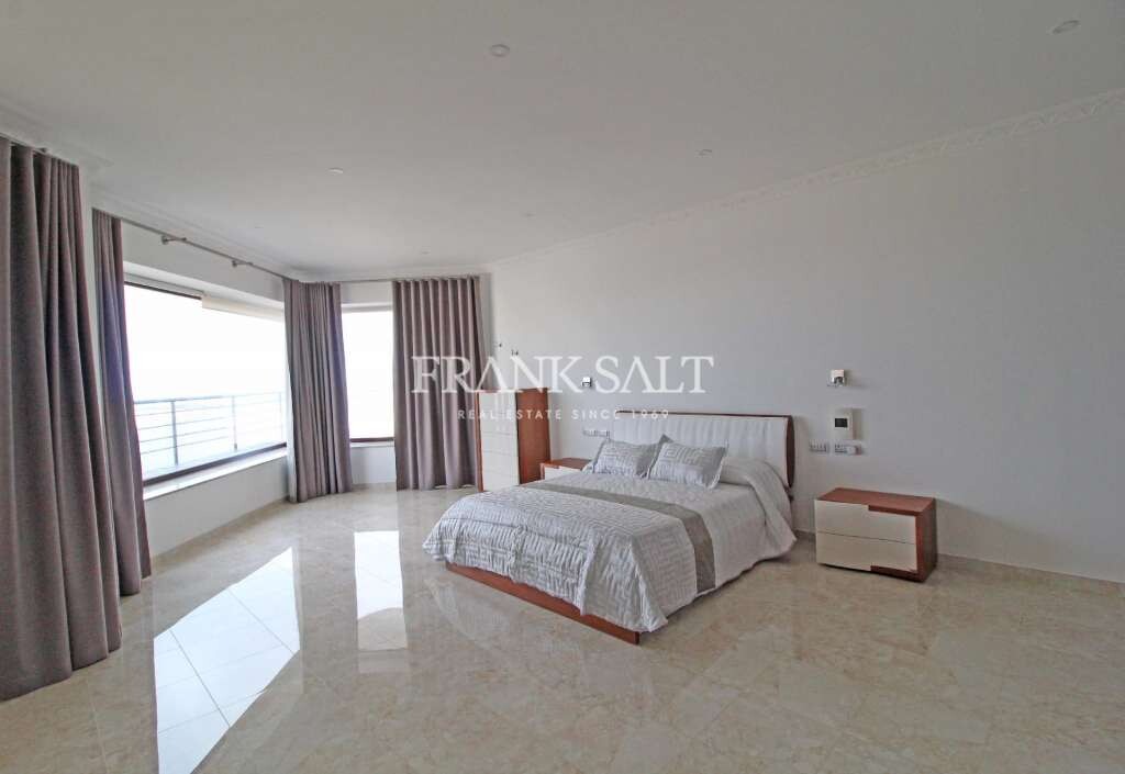 Mellieha, 7 Bedrooms Bedrooms, ,4 BathroomsBathrooms,For Sale,FRSA-701139