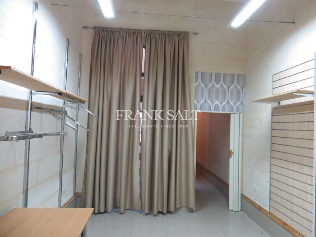 Paola, ,For Sale,FRSA-411804