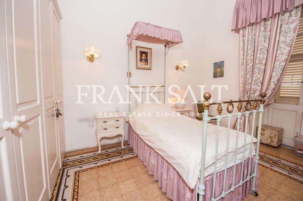 St Julians, 3 Bedrooms Bedrooms, ,2 BathroomsBathrooms,For Sale,FRSA-030969