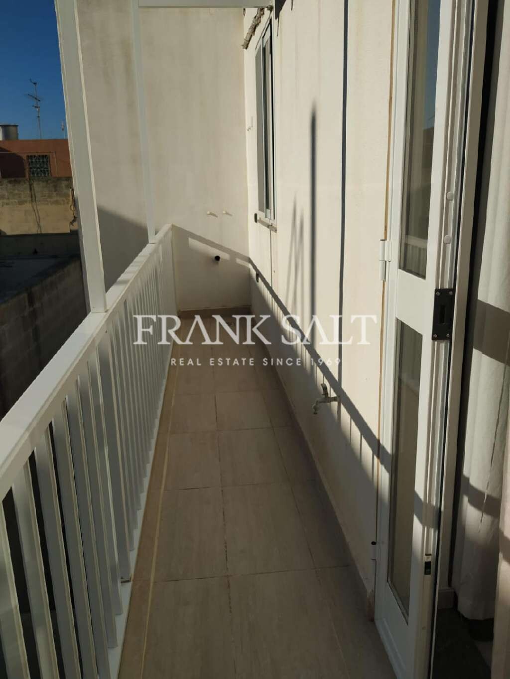 Mosta, 2 Bedrooms Bedrooms, ,2 BathroomsBathrooms,For Sale,FRSA-451666