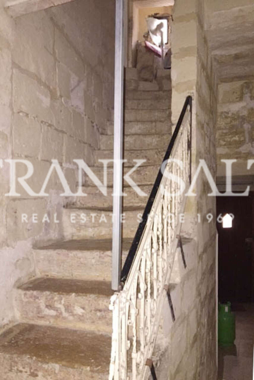 Qormi, 2 Bedrooms Bedrooms, ,For Sale,FRSA-416940