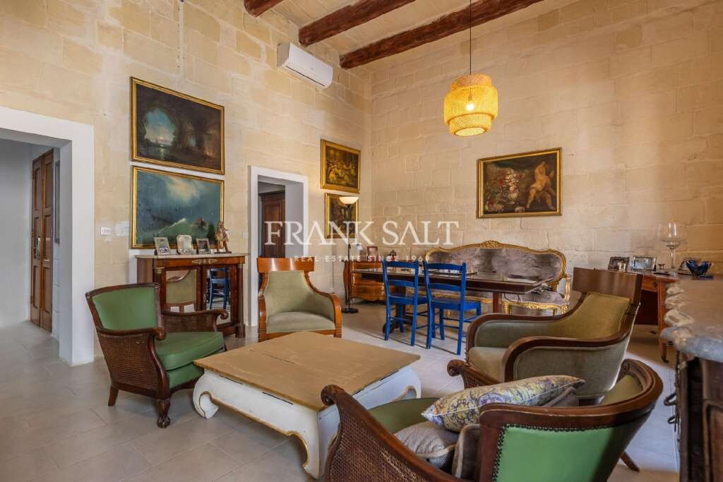 St Julians, 7 Bedrooms Bedrooms, ,2 BathroomsBathrooms,For Sale,FRSA-316402