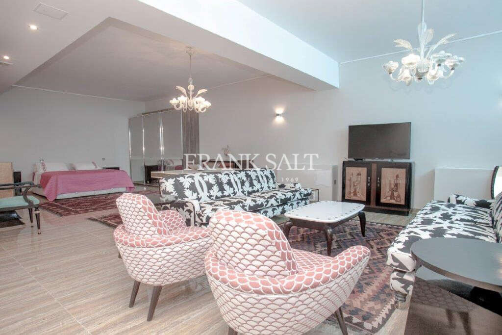 Siggiewi, 3 Bedrooms Bedrooms, ,3 BathroomsBathrooms,For Sale,FRSA-316306