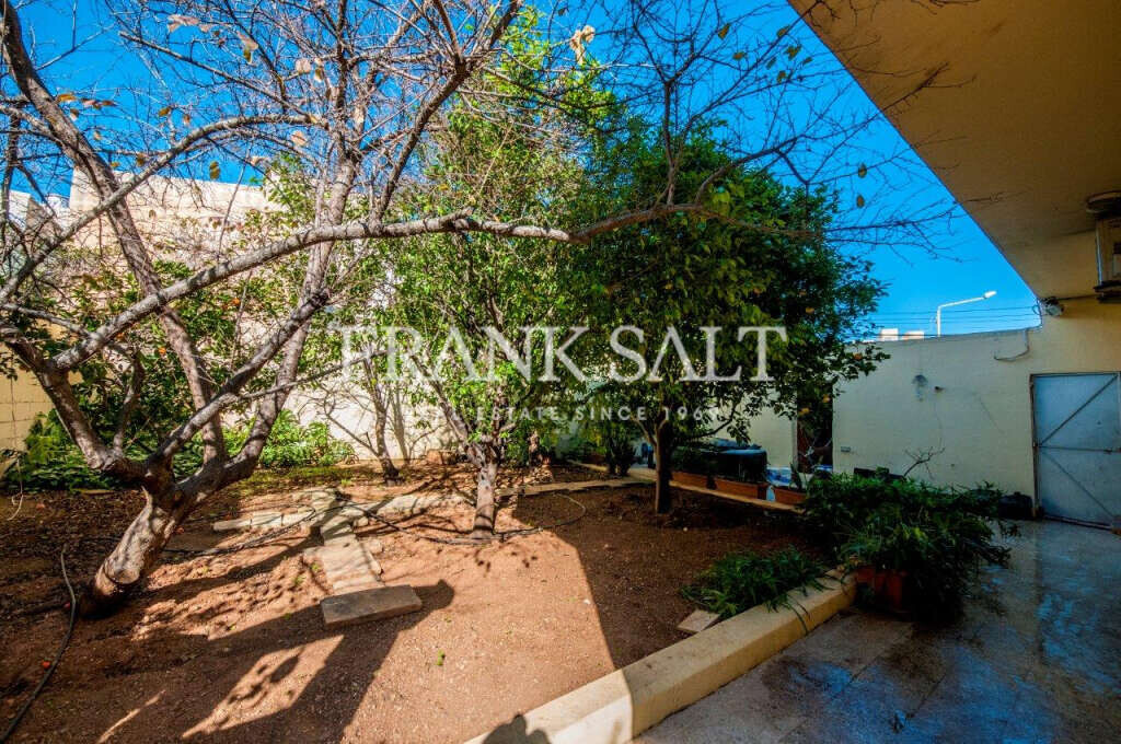 Lija, 4 Bedrooms Bedrooms, ,2 BathroomsBathrooms,For Sale,FRSA-912785