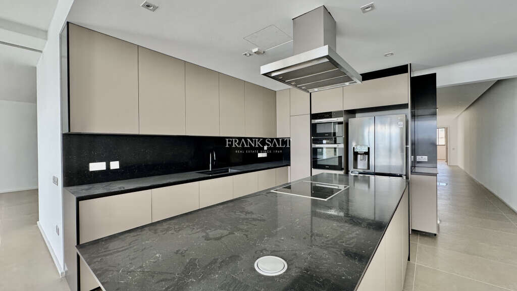 Sliema, 4 Bedrooms Bedrooms, ,4 BathroomsBathrooms,For Sale,FRSA-912774