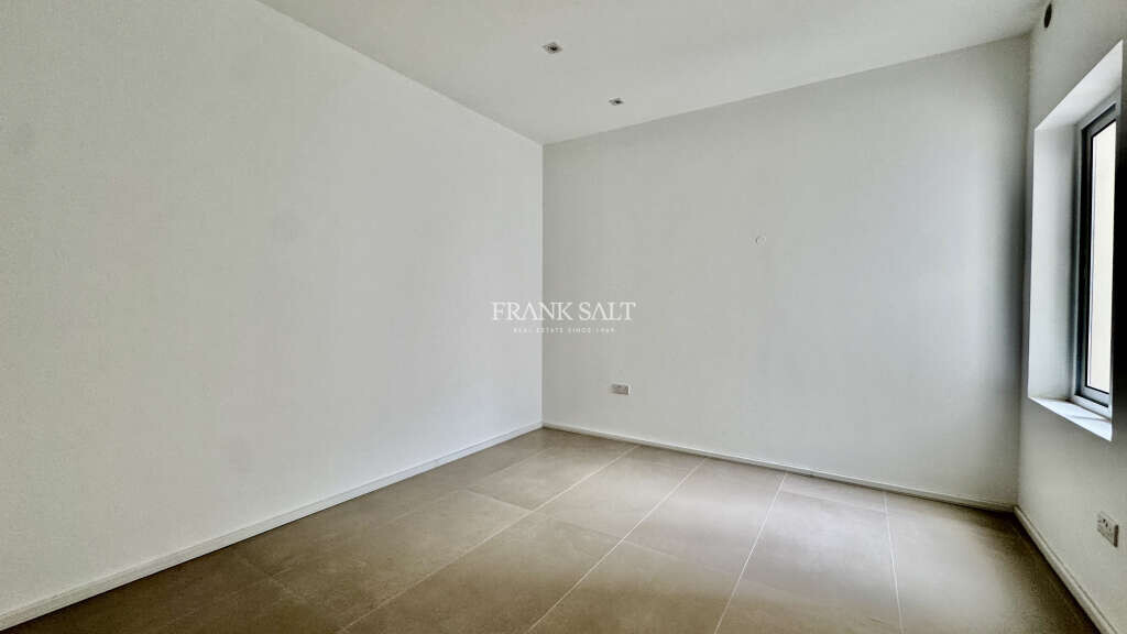 Sliema, 4 Bedrooms Bedrooms, ,4 BathroomsBathrooms,For Sale,FRSA-912774