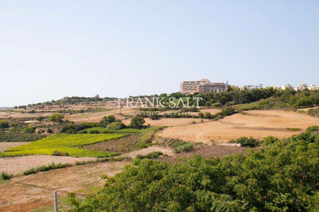 Rabat, 6 Bedrooms Bedrooms, ,6 BathroomsBathrooms,For Sale,FRSA-813970