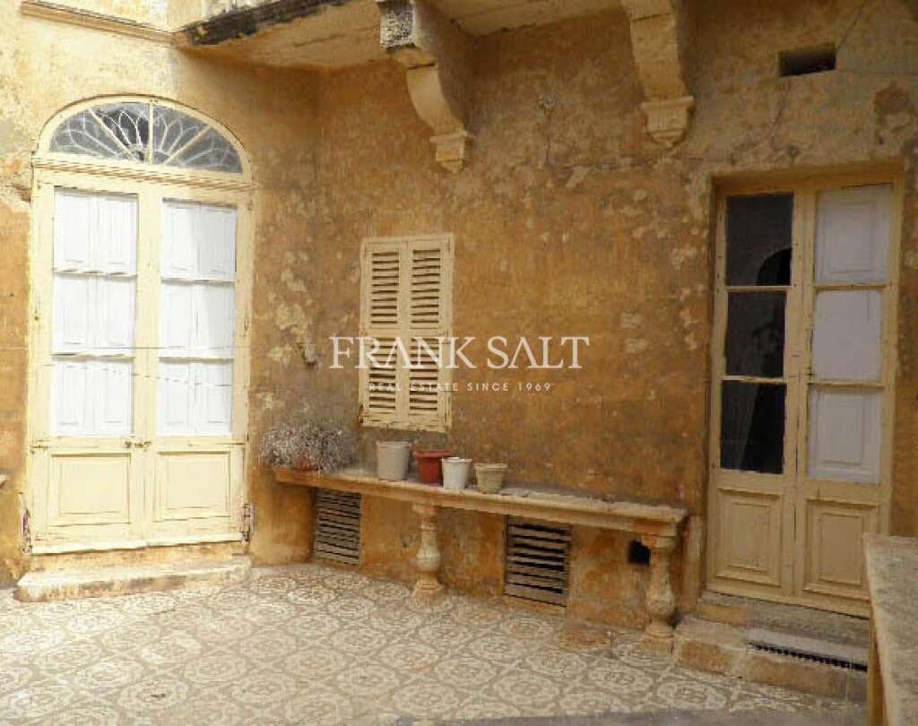 Zebbug, 5 Bedrooms Bedrooms, ,2 BathroomsBathrooms,For Sale,FRSA-812312