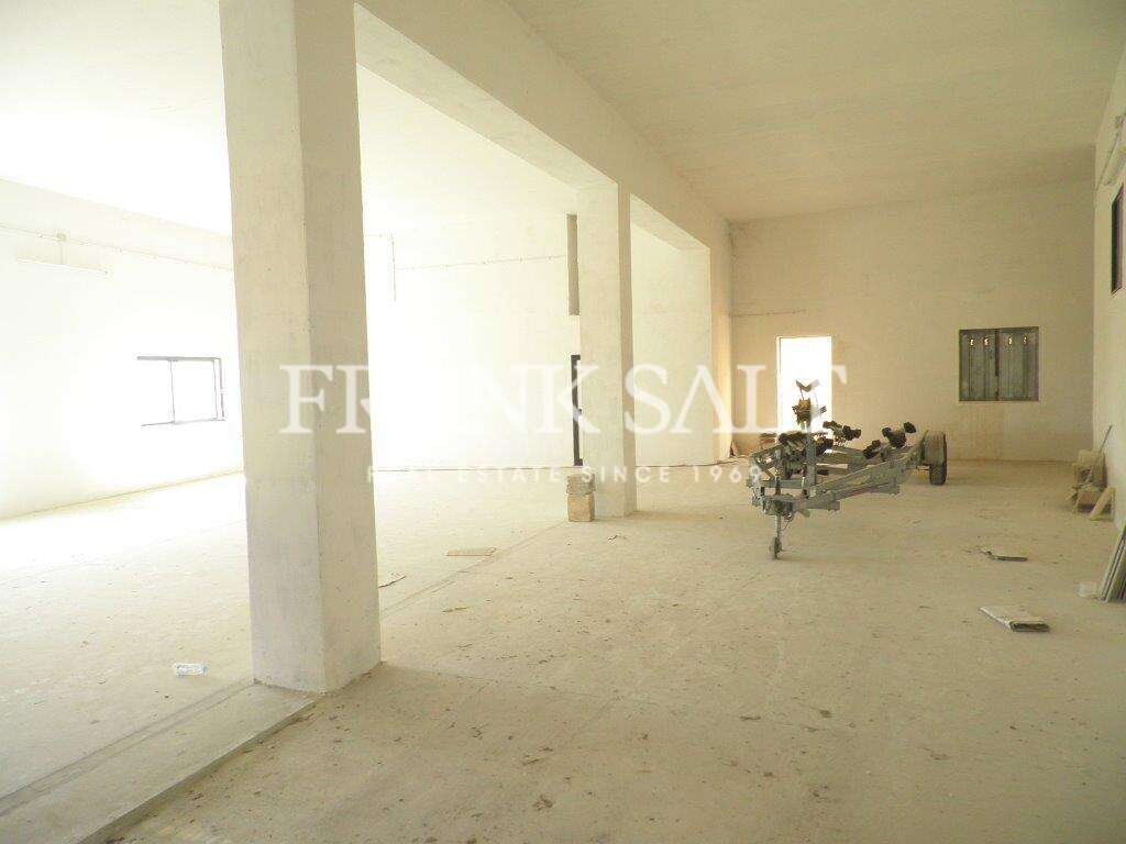 Qormi, ,For Sale,FRSA-615987