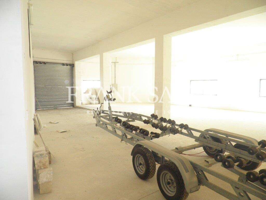 Qormi, ,For Sale,FRSA-615987