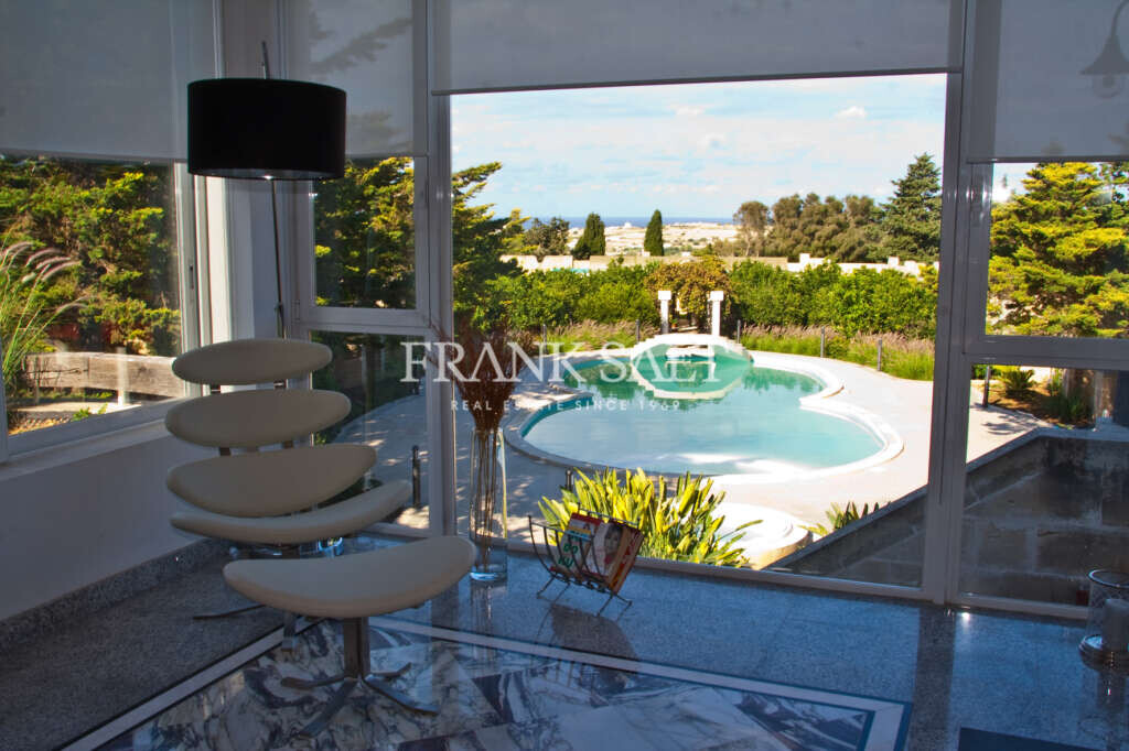 Mosta, 3 Bedrooms Bedrooms, ,3 BathroomsBathrooms,For Sale,FRSA-311993