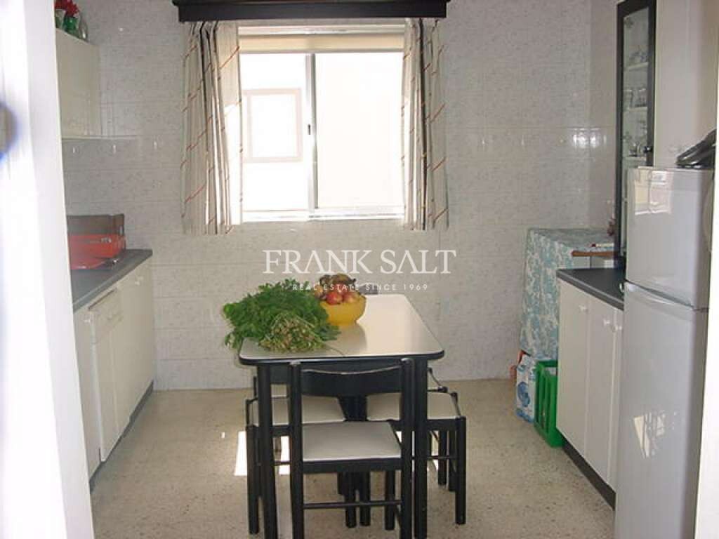 Birkirkara, 4 Bedrooms Bedrooms, ,1 BathroomBathrooms,For Sale,FRSA-305980