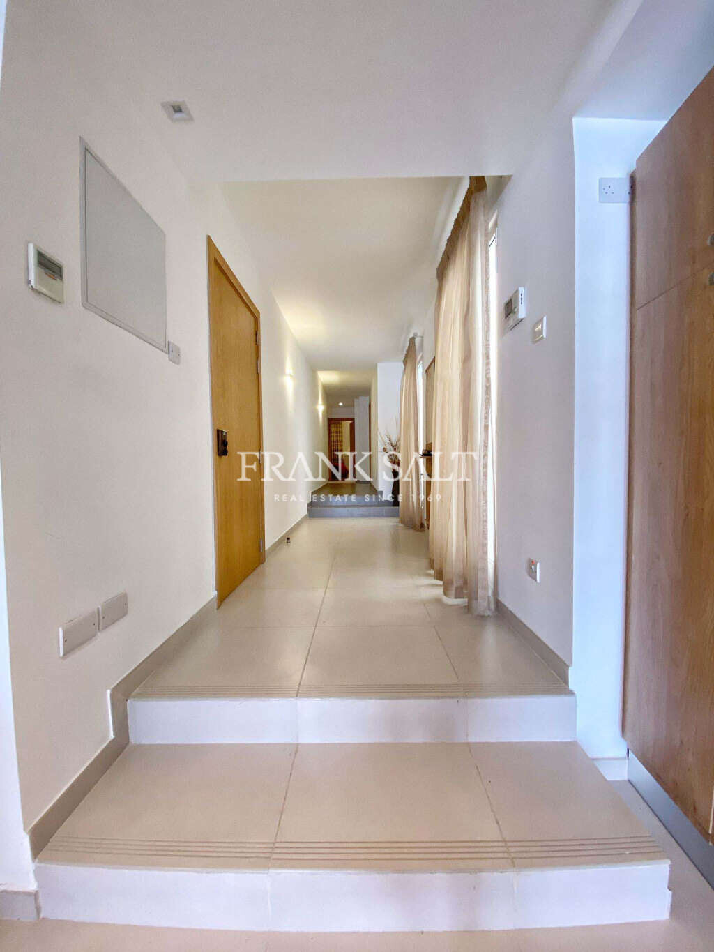 Vittoriosa, 3 Bedrooms Bedrooms, ,1 BathroomBathrooms,For Sale,FRSA-211772