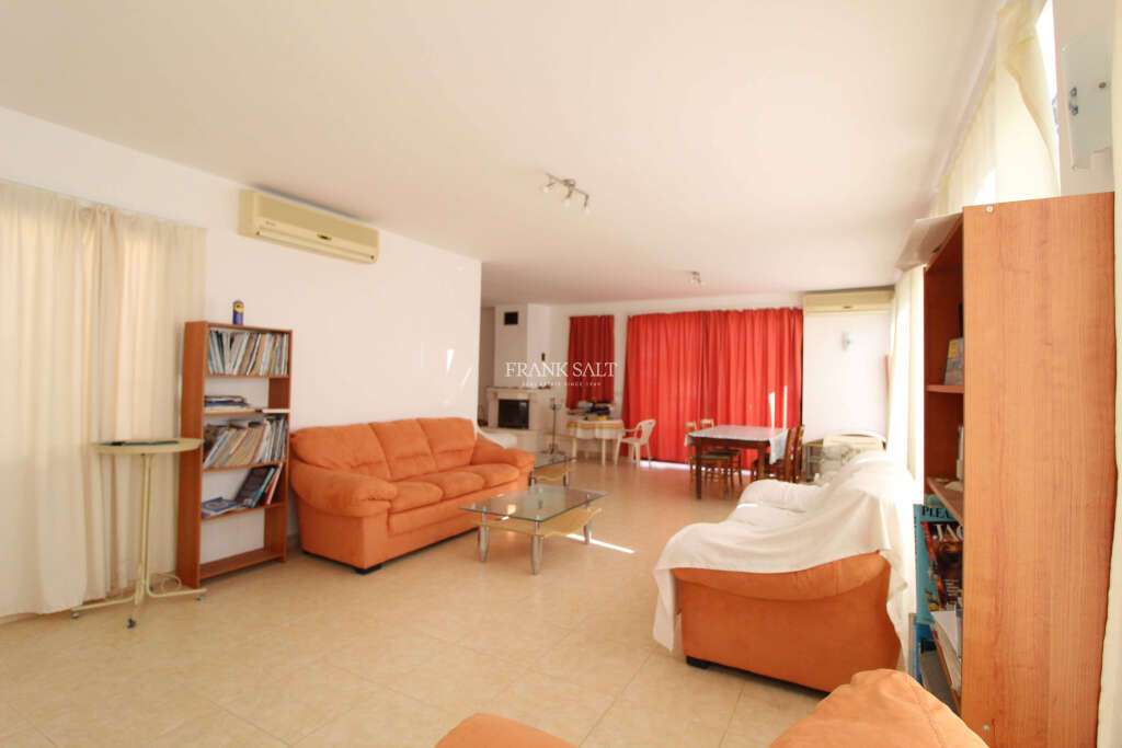 Marsascala, 1 Bedroom Bedrooms, ,4 BathroomsBathrooms,For Sale,FRSA-209246