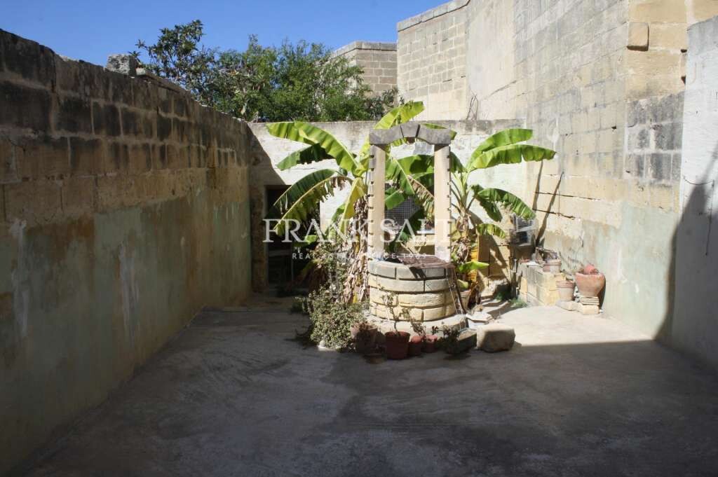Victoria, Gozo, 3 Bedrooms Bedrooms, ,1 BathroomBathrooms,For Sale,FRSA-108161