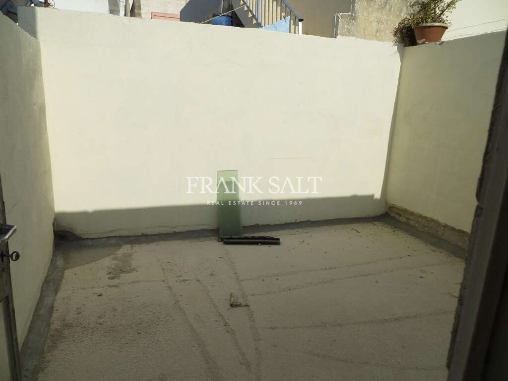 Qormi, ,For Sale,FRSA-030146