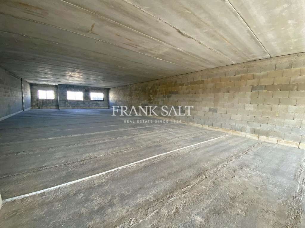 Qormi, ,For Sale,FRSA-015935