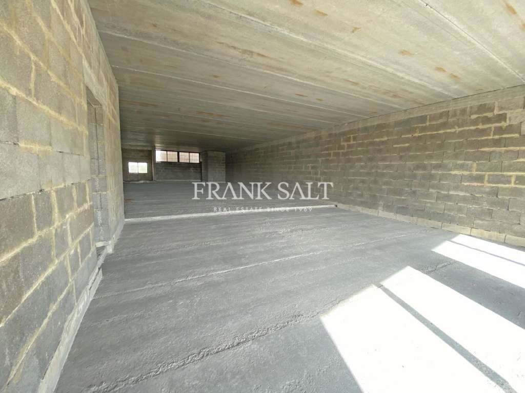 Qormi, ,For Sale,FRSA-015935