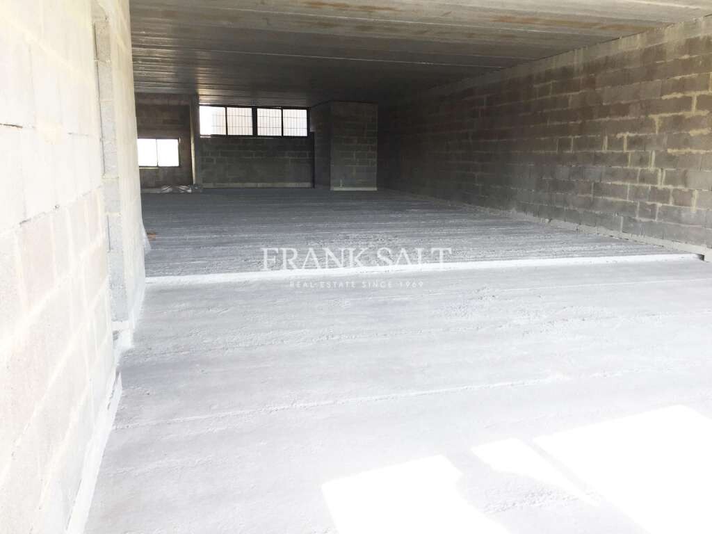 Qormi, ,For Sale,FRSA-015935