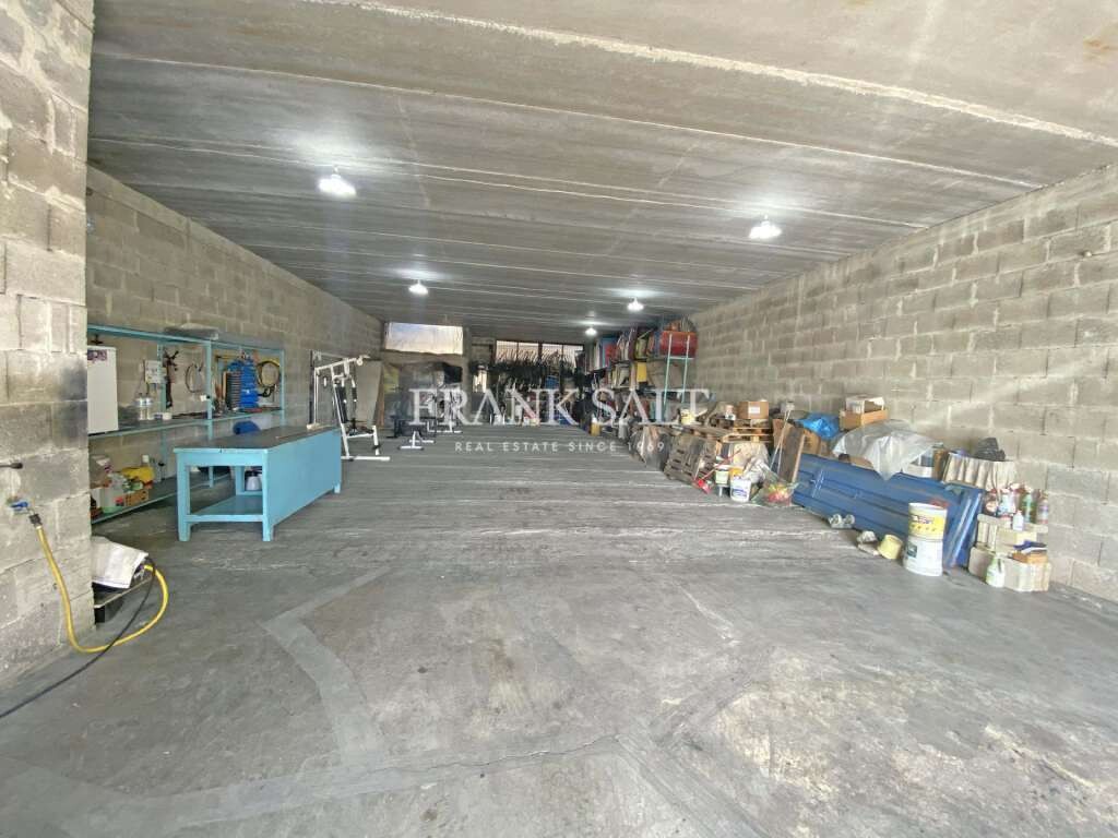 Qormi, ,For Sale,FRSA-015935