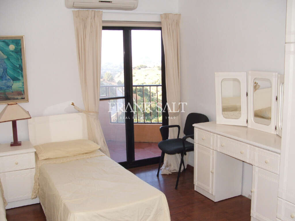 Madliena Village, 3 Bedrooms Bedrooms, ,1 BathroomBathrooms,For Sale,FRSA-013256