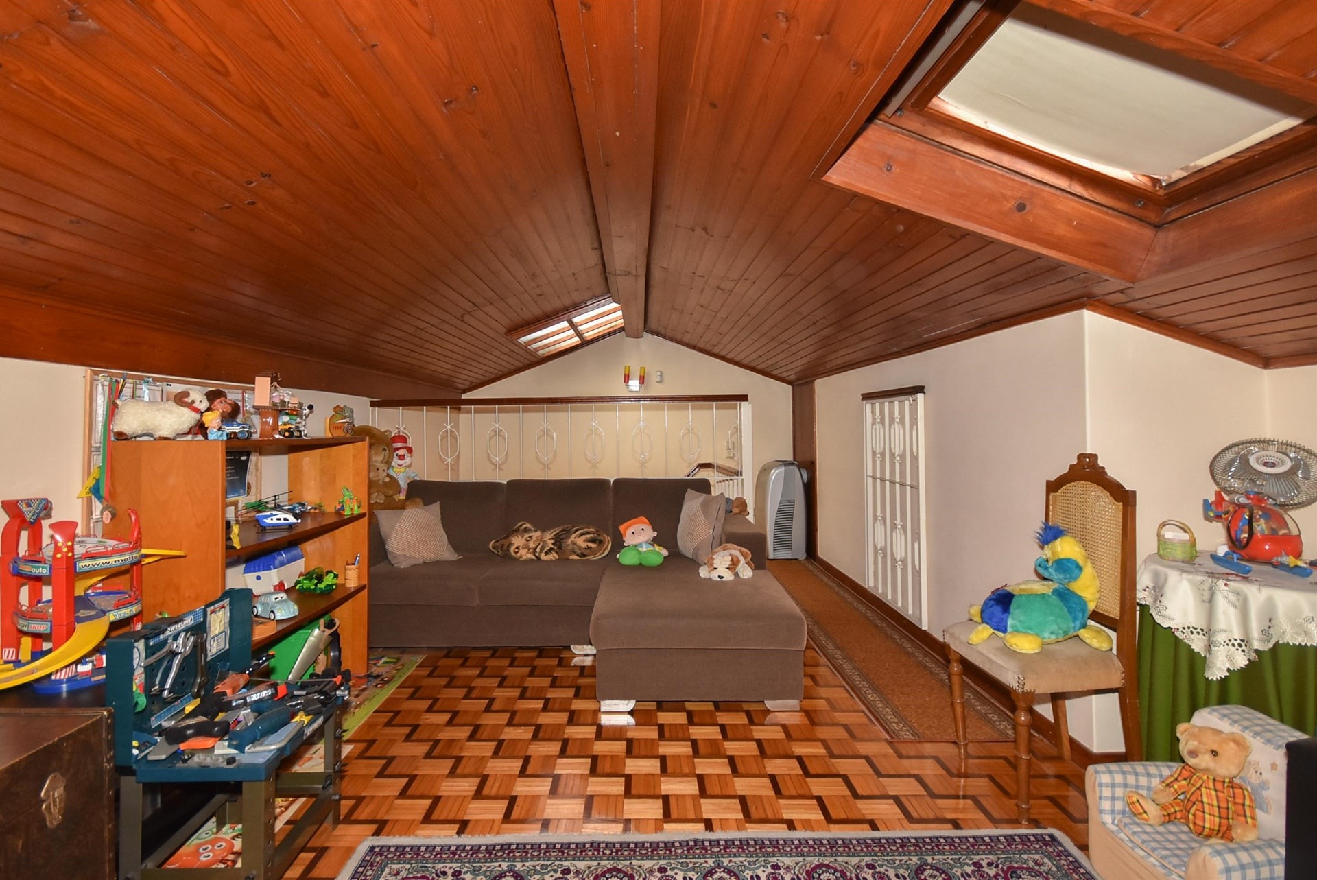 5 Bed, 3 Bath, HouseFor Sale, Vila Nova de Gaia, Porto, 4430-533