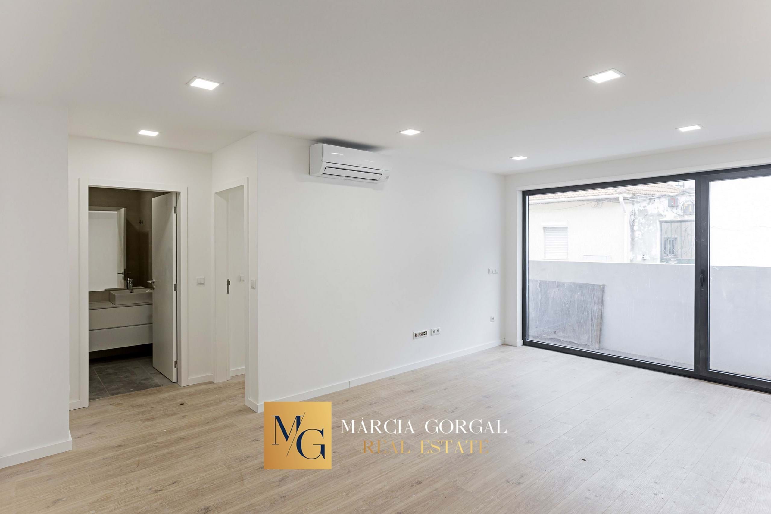 1 Bed, 1 Bath, ApartmentFor Sale, Vila Nova de Gaia, Porto, 4400-270