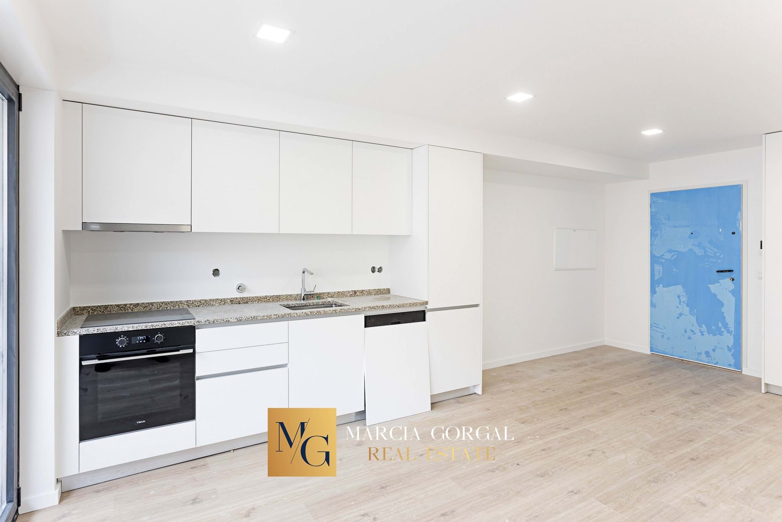 1 Bed, 1 Bath, ApartmentFor Sale, Vila Nova de Gaia, Porto, 4400-270