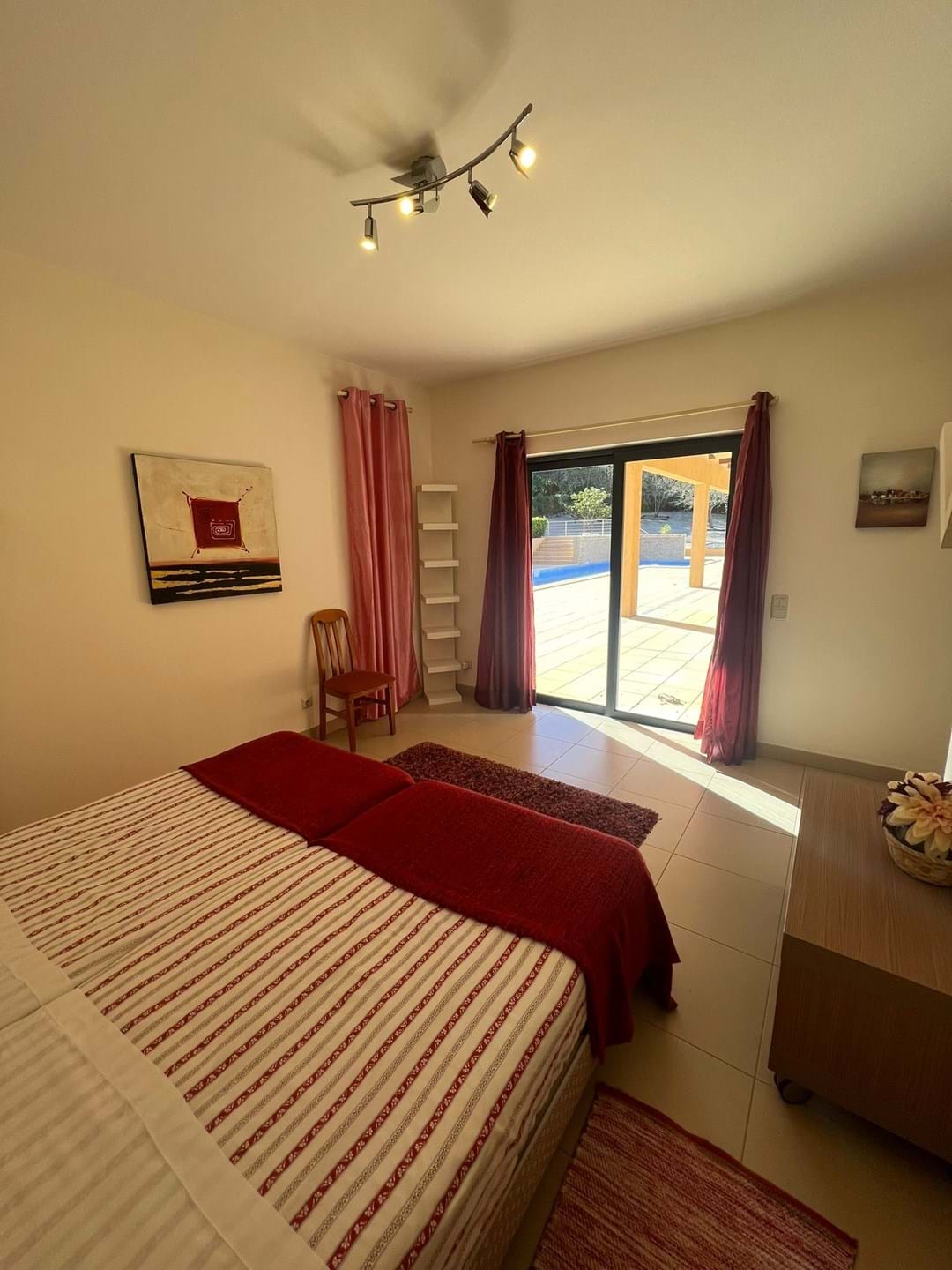 6 Bed, 4 Bath, HouseFor Sale, Lagos, Faro, 8600-319