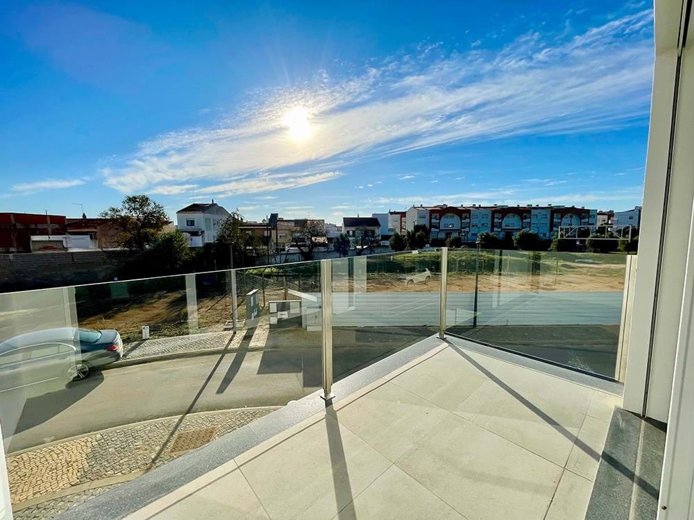 3 Bed, 3 Bath, HouseFor Sale, Lagos, Faro